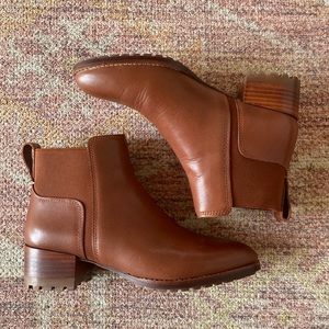 Madewell Kathleen Lugsole Chelsea Boots Leather